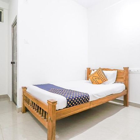 Spot On Rohini Inn Kadampuzha Kottakkal Dış mekan fotoğraf