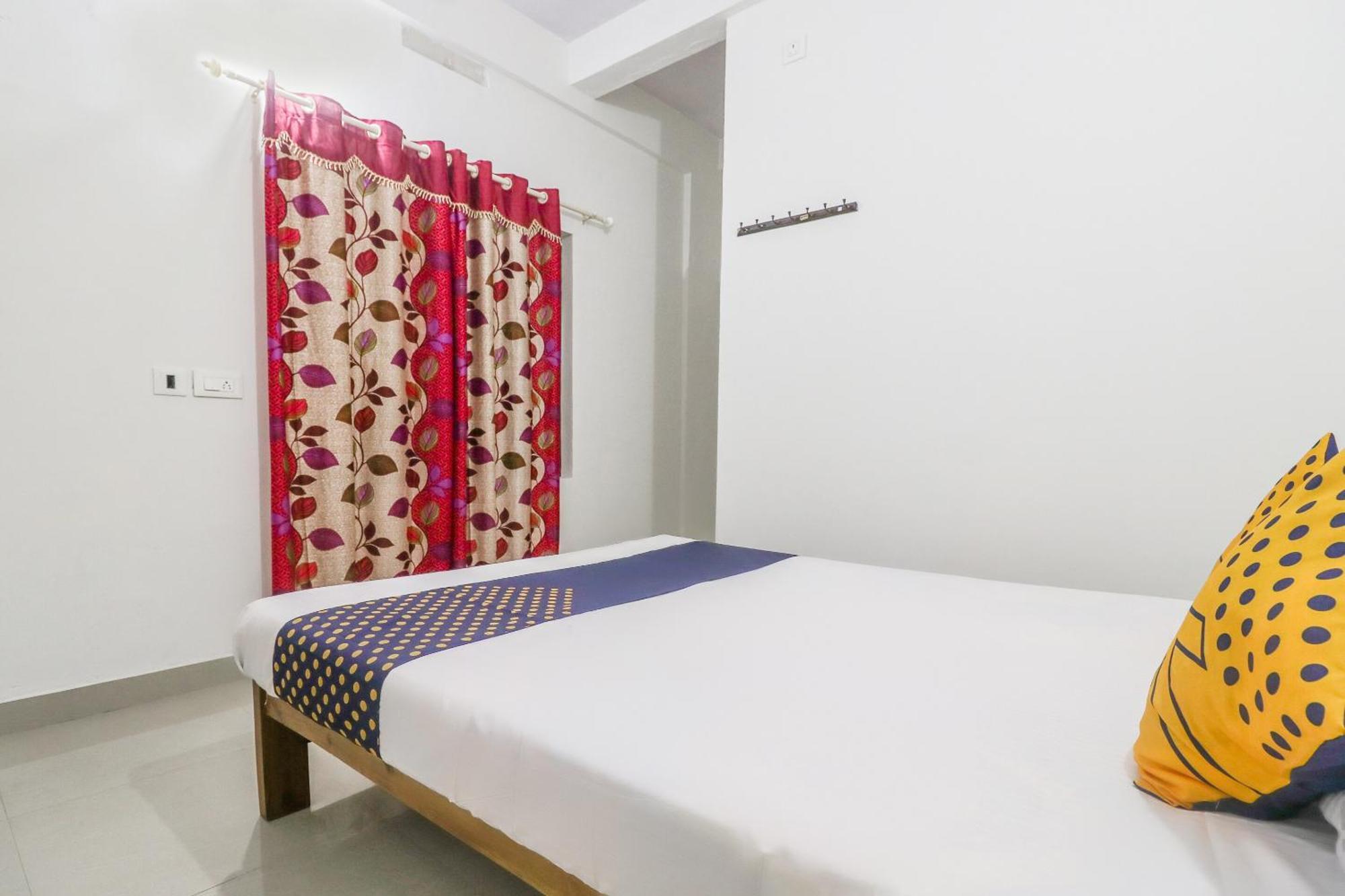 Spot On Rohini Inn Kadampuzha Kottakkal Dış mekan fotoğraf