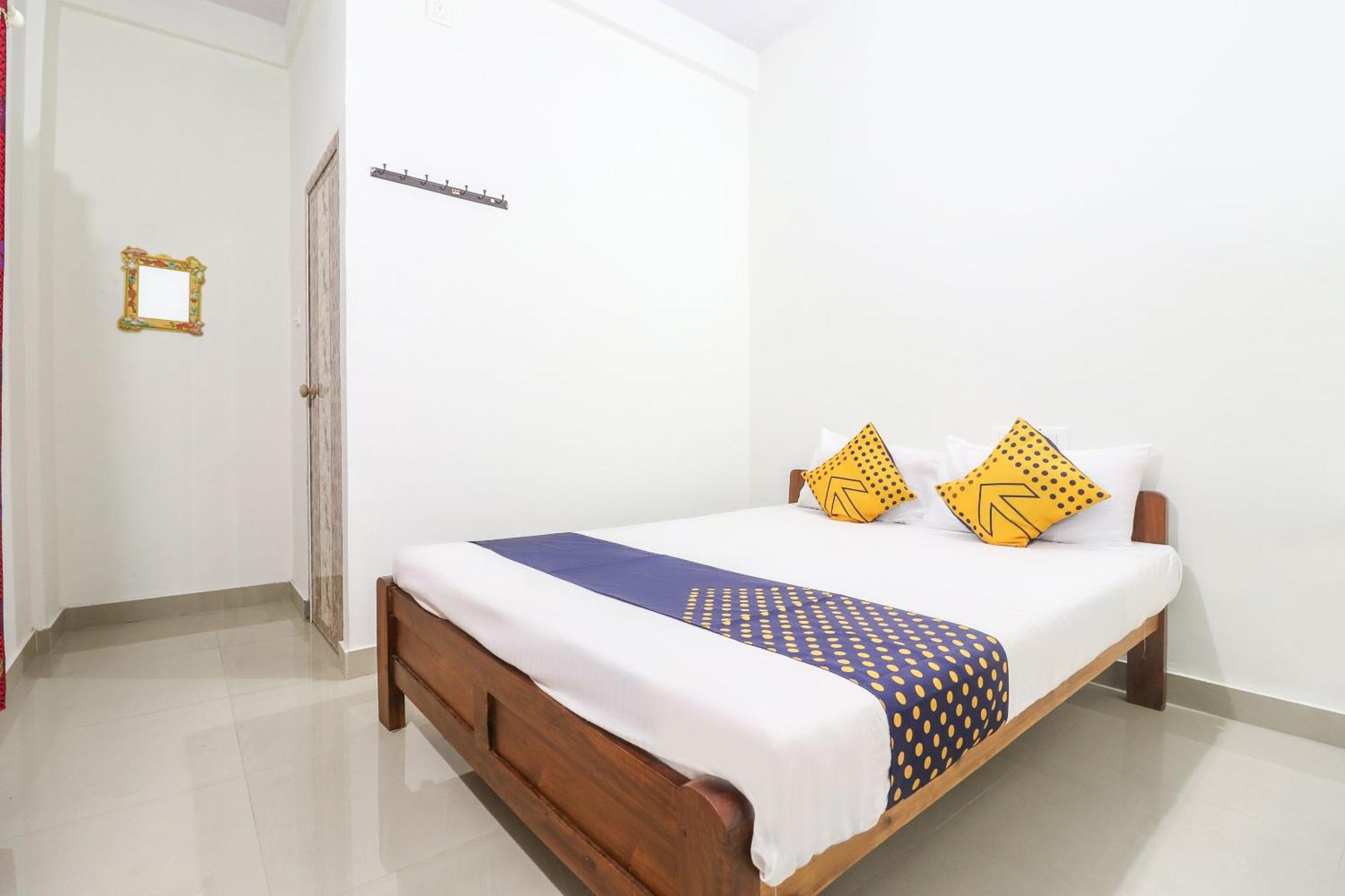 Spot On Rohini Inn Kadampuzha Kottakkal Dış mekan fotoğraf